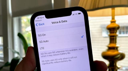 魏县苹果手机维修分享iPhone 12如何打开或关闭5G网络 