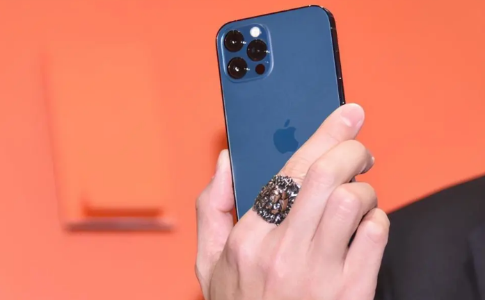 魏县苹果手机维修分享iPhone12系列重启方法教程 